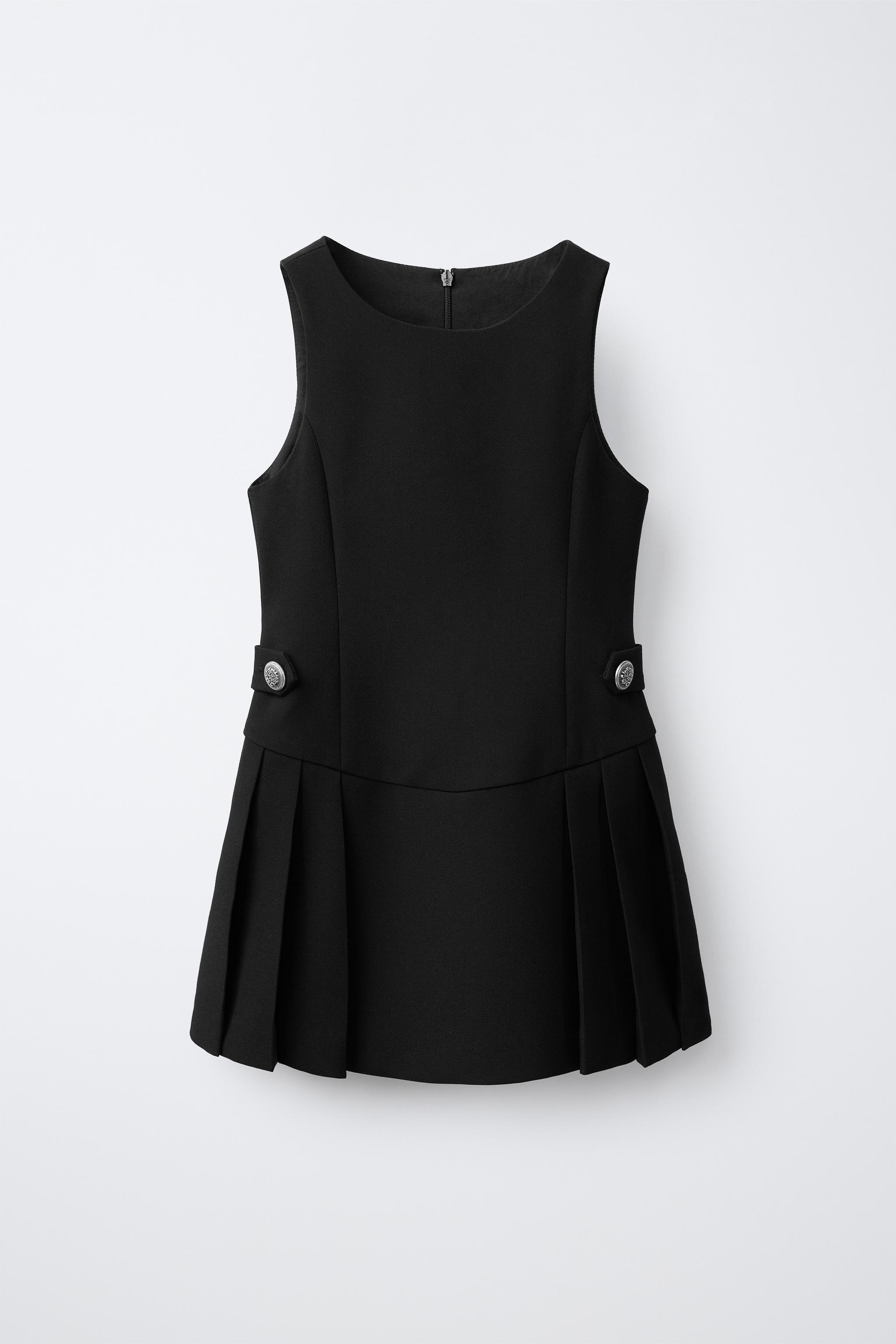 PLEATED DETAIL DRESS